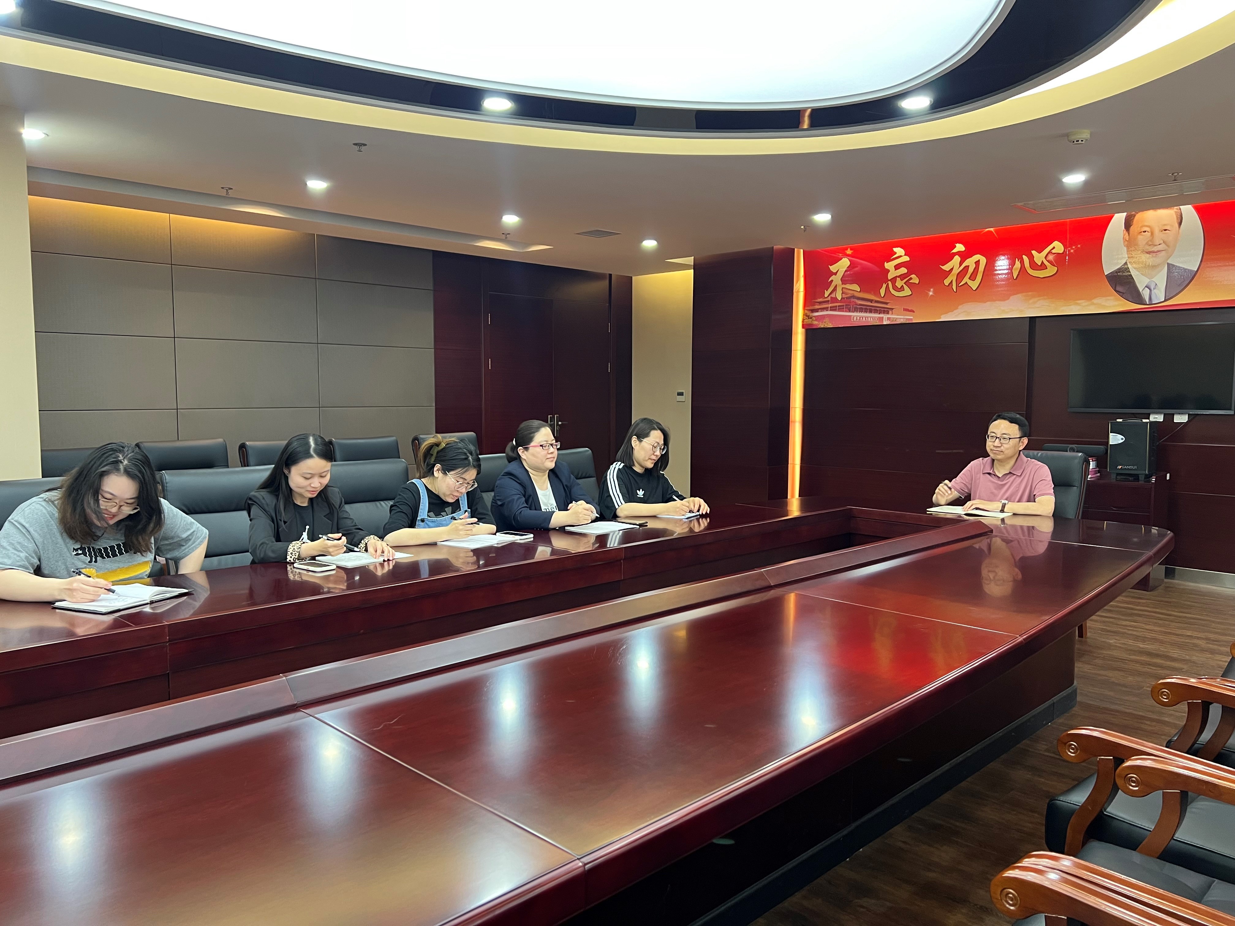 思政部教师深入企业开展主题教育讲座